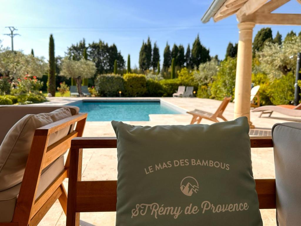 Mas Des Bambous Hotel Saint-Rémy-de-Provence Exterior photo